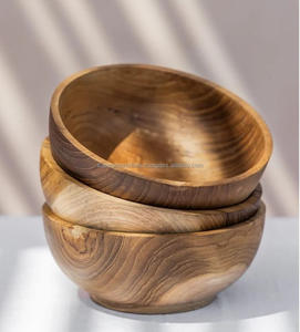 Bol de service en bois polyvalent et multifonctionnel, idéal pour mélanger, servir et présenter une variété de plats - Product Image 4