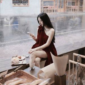 Chemise en velours à une épaule de qualité supérieure OEM pour femmes, tenue élégante - Product Image 3