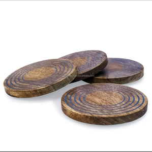 Sous-verres en noyer fabriqués à la main écologique pin naturel bambou acacia rond sous-verre en bois ensemble pour boissons avec support - Product Image 5