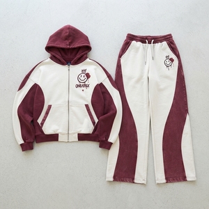 Ensemble de survêtement à capuche noir pour femme avec imprimé graphique, pantalon large à imprimé cœurs et étoiles roses, tenue streetwear deux pièces - Product Image 4