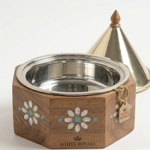 Calentador de Comida Octagonal de Lujo White Royals, Cazuela de Madera con Tapa Cónica de Estilo Árabe Tradicional para Regalos de Ramadán y Bodas - Product Image 3