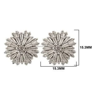 Pendientes de Plata 925 con Moissanita de Corte Brillante Redondo de 2 Quilates, Diseño Floral Vintage, Chapados en Oro Blanco de 14K para Bodas de Mujeres - Product Image 2