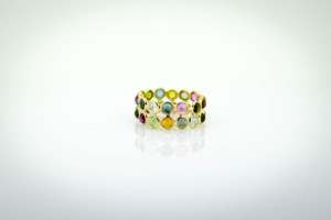 Anillo de eternidad de turmalina multicolor natural de formas mixtas en oro amarillo macizo de 18 quilates – Anillo estilo jaula con gemas de arcoíris multirregaladas - Product Image 1