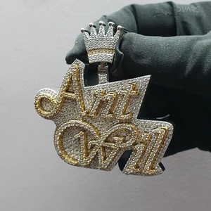 จี้ห้อยคอรูปมงกุฎกษัตริย์ประดับเพชรโมอิสซาไนต์แบบสั่งทำพิเศษสไตล์ฮิปฮอปสุดหรู พร้อมตัวอักษรชื่อตามสั่ง  ทำจากเงินแท้ 925 ชุบโรเดียม/ทอง - Product Image 2