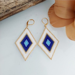 Achat en gros de boucles d'oreilles perlées à prix réduit, boucles d'oreilles perlées multicolores, boucles d'oreilles perlées personnalisées pour usage en gros en usine - Product Image 2