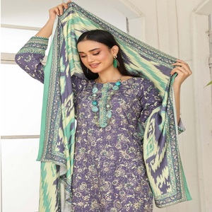 Costumes Panjabi pour femmes-Lehenga Choli pour femmes Costumes 3 pièces en lin par Bin Hameed Vol VARDA coutures personnalisées disponibles - Product Image 5