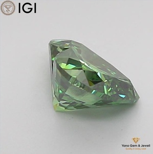 Diamant de laboratoire CVD 1,00 CARAT Couleur Vert Intense Fantaisie Pureté VS1 Coupe Cœur avec Certificat IGI pour une Qualité Supérieure - Product Image 5