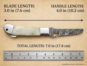 Couteau utilitaire pliant artisanal en acier Damas OEM avec manche composite en ivoire, embouts en acier, tige d'affûtage et étui en cuir - Product Image 6