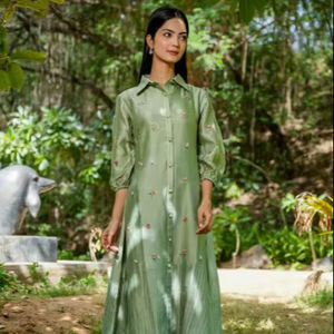 Vestido Camisero Maxi de Lujo OEM para Verano y Otoño, Transpirable, de Mezcla de Algodón, Tejido, Casual, Liso Teñido, Estampado Digital, Antiarrugas, a la Moda - Product Image 1