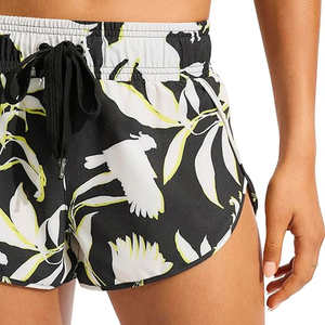 Shorts de Playa Casuales de Secado Rápido para Mujer, Personalizados OEM, con Bolsillos Decorativos, Tela de Poliéster Sublimada, Estampados - Product Image 3