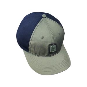 Elegante gorra de poliéster unisex diseñada para protección solar Trajes casuales y actividades deportivas al aire libre - Product Image 3