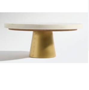 Exclusivo Soporte de Madera para Tartas con Acabado Esmaltado, Accesorio de Mesa Elegante para Servir Tartas de Cumpleaños y Postres - Product Image 3