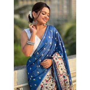 Sari en soie Katki bleu foncé Elite Weaves imprimé Kalamkari avec bordure Zari pour soirée - Product Image 4