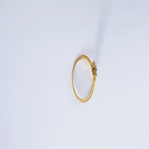 Bague élégante pour femme en or 14 carats, finition or jaune lisse, bijoux pour femme, accessoire de mode nuptiale, édition cadeau - Product Image 4