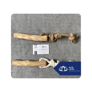 Más Vendido: Palo de Madera de Café para Masticar para Perros, para Cachorros y Perros Adultos, Actividades de Entretenimiento, Vietnam - Product Image 1