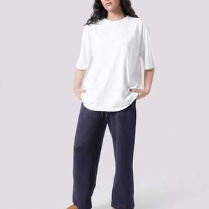 Camisetas de Mujer al por Mayor con Estampado Personalizado, Estilo Holgado, de Algodón Orgánico, Casuales de Verano, de Manga Corta - Product Image 1