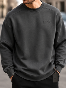 เสื้อสเวตเชิ้ตคอกลมสีดำสำหรับผู้ชาย MIAZ ทรงปกติ สีพื้น เรียบง่าย สวมใส่สบาย เหมาะสำหรับฤดูหนาว ไม่หดตัว แห้งเร็ว รับสั่งทำ - Product Image 4