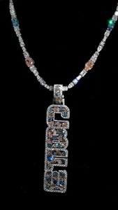 จี้เพชรโมอิสซาไนต์ชุบทองคำขาว 18K บนเงินสเตอร์ลิง พร้อมอักษรย่อ สไตล์ฮิปฮอป แร็ปเปอร์ ดีไซน์หรูหรา สำหรับงานปาร์ตี้ - Product Image 4