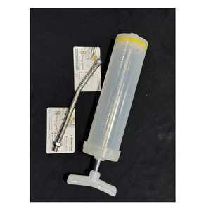 ชุดเครื่องมือทันตกรรมสำหรับม้าระดับพรีเมียม รุ่น Millennium พร้อมคีมถอนฟัน 4 ตัว ตะไบฟันแบบลอย และแผ่นรองคางแบบแบน - Product Image 4