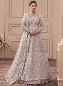 Elegante traje Anarkali de gasa gris bordado, manga larga, cuello alto, largo hasta el suelo, corte en A, vestido para la madre de la novia - Product Image 5