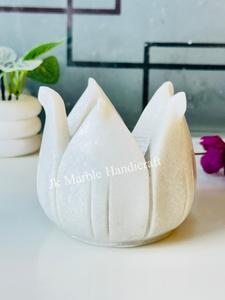 Sculpture de lotus en pierre sculptée à la main de bonne qualité, Urli, pièce de décoration pour la maison, vente en gros au meilleur prix - Product Image 4