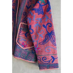 Veste universitaire indienne faite à la main en coton brodé à la main, motif floral, écologique, respirante, finition soignée, style bohème, longueur régulière, hiver - Product Image 4