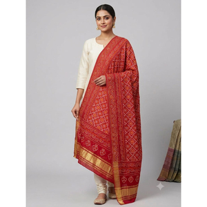 Dupatta Bandhani con Estampado de Diseñador |   Dupatta Tradicional Rajasthani Bandhej |   Dupatta Étnica Suave - Product Image 1