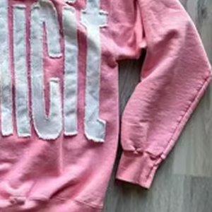 เสื้อฮู้ดดี้ผู้ชายแบบขาดดีไซน์ด้านหน้า ผ้าคอตตอนผสมเนื้อนุ่ม ทรงหลวม ระบายอากาศได้ดี เหมาะสำหรับใส่ลำลองในฤดูหนาว - Product Image 6