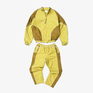 Wholesale Men Cropped Jacket and Jogger Pants Sportswear Sweatsuit Nylon Windbreaker <b>Two</b> <b>Piece</b> Jogging <b>Set</b> - Product Image 1