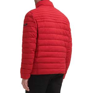 Chaqueta de Invierno para Hombre Calvin Klein, Roja, con Cuello Alto, Cierre de Cremallera, de Lona Ecológica, Acolchada, Resistente al Viento - Product Image 5