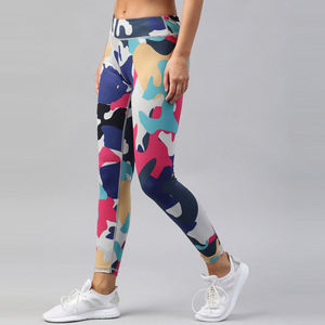 กางเกงเลกกิ้งโยคะฟิตเนสสำหรับผู้หญิง-ต้านเชื้อแบคทีเรีย แห้งเร็ว ระบายอากาศได้ดี สีสันตามสั่ง โพลีเอสเตอร์ผสมสแปนเด็กซ์ พิมพ์ลายแบบซับลิเมชั่น - Product Image 1