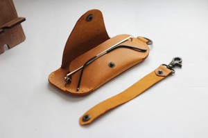 New Genuine Leather Glasses Cover Luxury Eyewear <b>Case</b> Full Grain Leather <b>Sunglasses</b> Pouch Bulk Wholesale Manufacturer LGC-0157 - Product Image 1