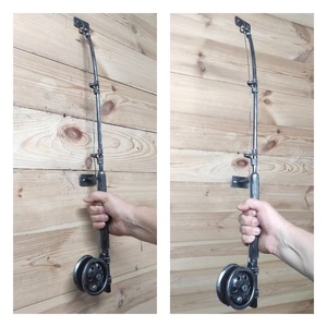 Poignée de porte en fer forgé résistante à la rouille, facile à installer, design en forme de canne à pêche pour portails ou portes. - Product Image 3