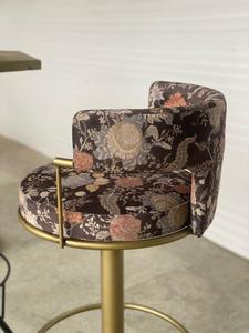 Chaise de bar moderne et durable avec accoudoirs fixes, assise en tissu floral, dossier et structure en acier inoxydable pour la maison, le bureau ou les centres commerciaux - Product Image 6