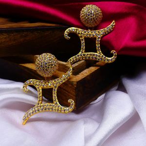 Boucles d'oreilles plaquées or du signe du zodiaque Poissons avec strass en cristal pour femmes, bijoux de fête tendance - Product Image 5