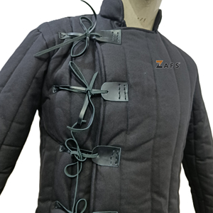 Gambeson médiéval personnalisé, veste d'armure épaisse en coton matelassé pour la reconstitution historique - Fournisseur - Product Image 6