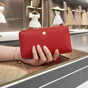 WRIZA กระเป๋าสตางค์ผู้หญิงหนังวัวสีแดงหรูหรา |   ดีไซน์เพรียวบางกะทัดรัด ช่องใส่การ์ด 7 ช่อง ป้องกัน RFID |   ผ้าลินินพรีเมียมสำหรับงานปาร์ตี้และการเดินทาง - Product Image 1