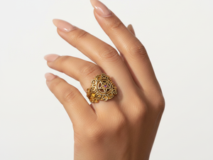 Anillo de pentagrama de turmalina rosa chapado en oro de 18 quilates |   Banda de Filigrana Mística Victoriana - Product Image 2