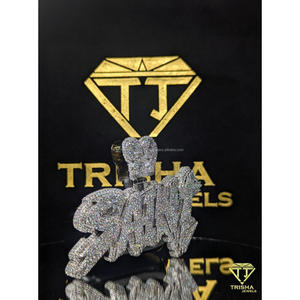 Collier pendentif personnalisé « SAINT » en moissanite VVS, diamant, argent sterling 925, style hip-hop, bijoux de luxe par Trisha Jewels - Product Image 2