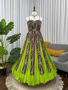 Designer Thread And Sequence Work Banglori <b>Top</b> With Faux Georgette Lehenga Fully Stitched Ready To Wear Navratri Lehenga Choli - Product Image 3