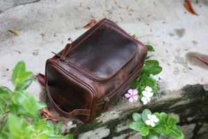 Wholesale Genuine Leather Toiletry Bag Mens Dopp <b>Kit</b> Travel Wash Bag Waterproof Lining <b>Shaving</b> <b>Kit</b> Bag Factory TYG-0196 - Product Image 6