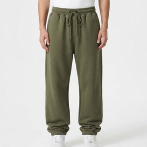 SUQAINA FASHION GARMENTS Chándal Unisex Verde Oliva Ecológico Transpirable 100% Poliéster de Otoño de 2 Piezas, Ajuste Holgado y Oversize - Product Image 3