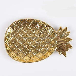 Vente en gros plateau de décoration en aluminium plaqué or fini plateau décoratif de Noël pour décoration de table avec la meilleure qualité d'Inde - Product Image 3