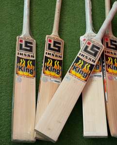 Bate de Críquet Ihsan Sports King Edition de Madera de Sauce Inglés, Duradero y Ligero, con Funda Protectora, Cubierta de Burbujas y Lámina Antideslizante para un Agarre Extra - Product Image 6