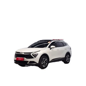 Kia Sportage Noblesse 2WD 2023 avec boîte automatique, sièges en cuir, caméra de recul - 76 097 km - Product Image 1