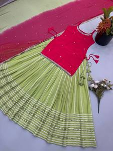 ชุดเลเฮนกา โจลี ดูปัตตา ปักลายสีชมพูเขียวสไตล์อินเดีย-ปากีสถาน ชุดเดรสกระโปรงแขนกุด ชุดแต่งงานแบบดั้งเดิม - Product Image 5