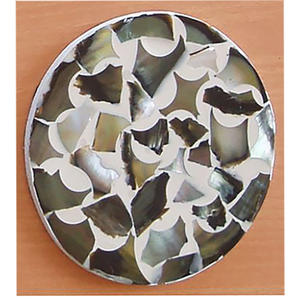 Posavasos de Mosaico de Concha Negra, Vajilla Moderna Ecológica de Bali, Tamaño 10cm - Product Image 2