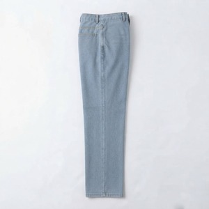 Jean cargo en denim bleu clair pour homme, taille haute, coupe ample, style utilitaire, en coton, délavage sable, collection printemps - Product Image 3