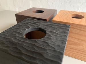 Boîte à mouchoirs en bois artisanale, design élégant en bois naturel, accessoire de décoration intérieure durable et élégant, idéal pour le salon, le bureau - Product Image 5