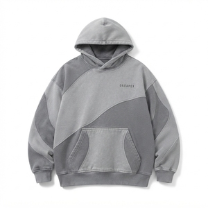 Sudadera con Capucha Personalizada para Hombre, Color Gris Claro, Estilo Oversize, con Costuras en Contraste, Estilo Urbano - Product Image 1